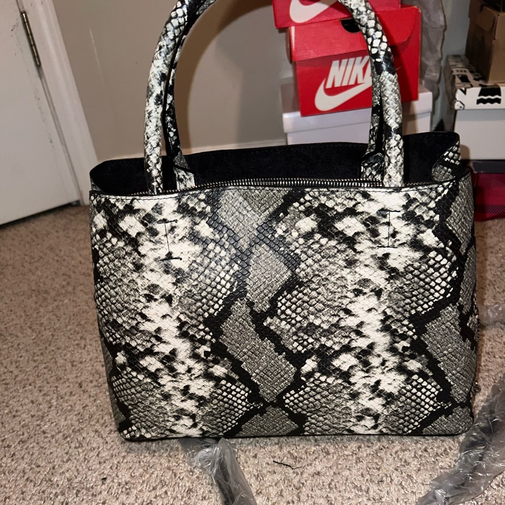 Snake skin purse